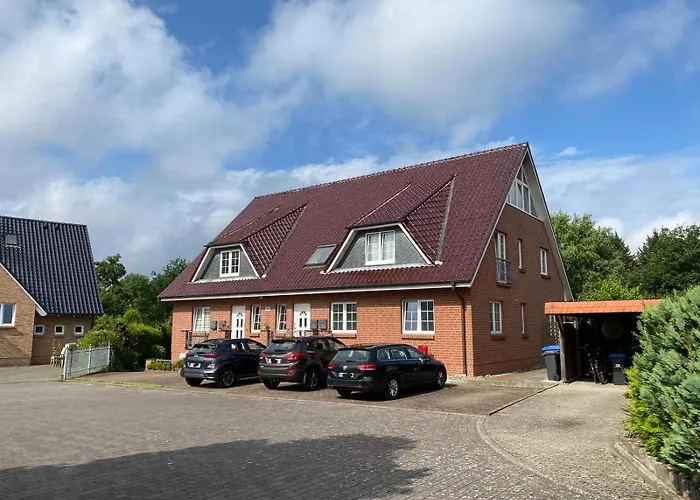 Traumhaftes Familiendomizil In Scharbeutz - Strand 500M, Kostenlos Parken, Garten
