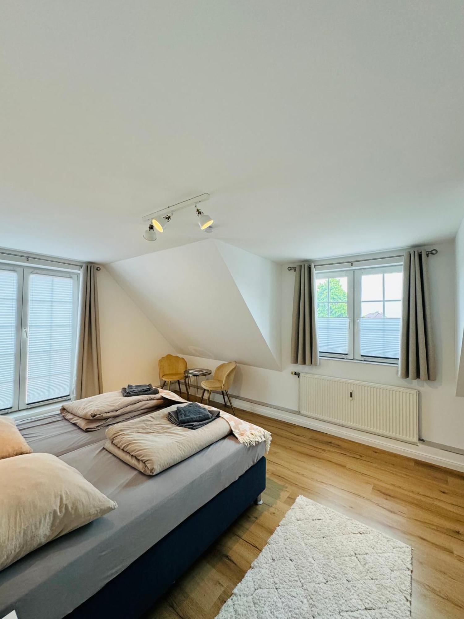 Traumhaftes Familiendomizil In - 500m, Kostenlos Parken, Garten Appartement Scharbeutz